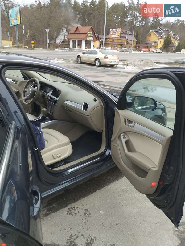Седан Audi A4 2011 в Броварах