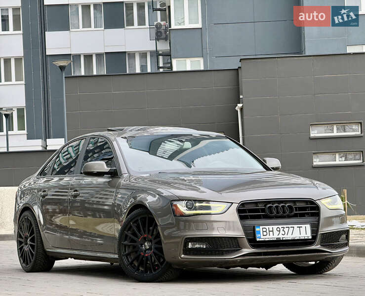 Седан Audi A4 2014 в Одесі