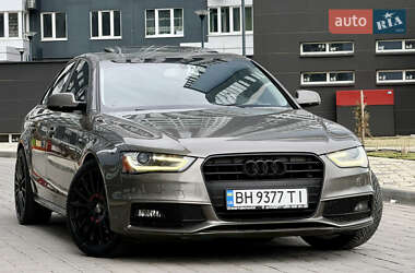 Седан Audi A4 2014 в Одесі