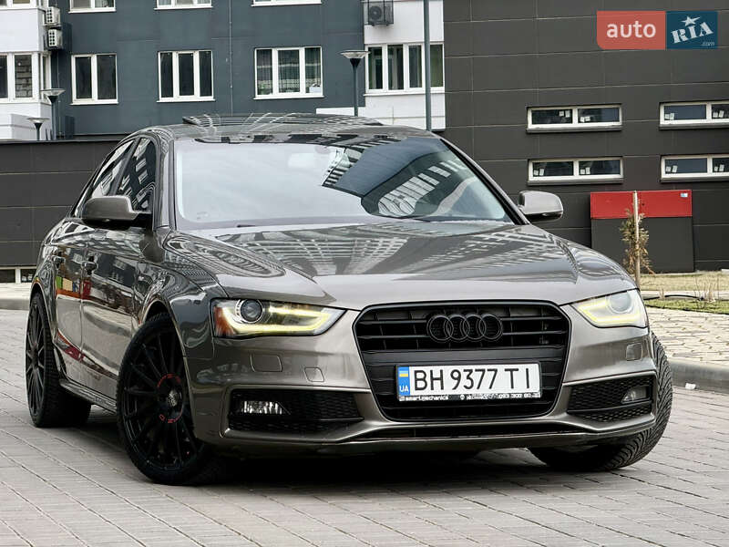 Седан Audi A4 2014 в Одесі
