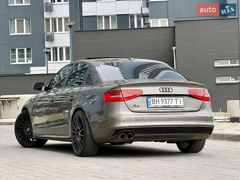 Седан Audi A4 2014 в Одесі