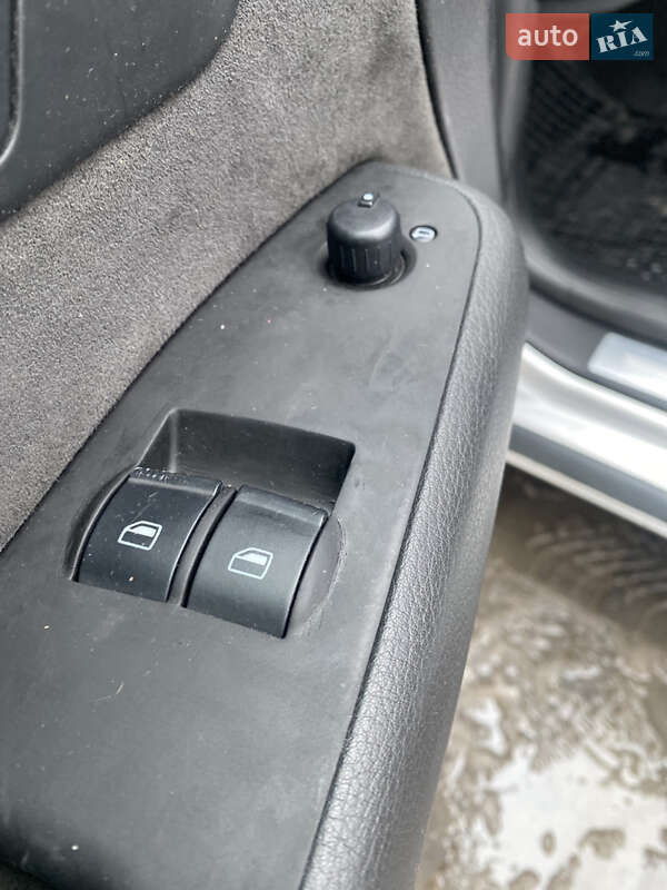 Седан Audi A4 2005 в Староконстантинове