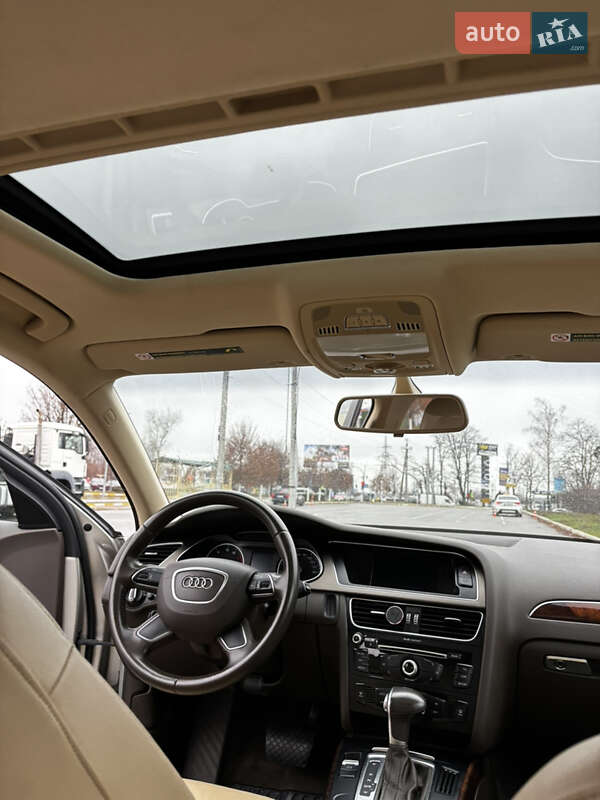 Седан Audi A4 2014 в Буче