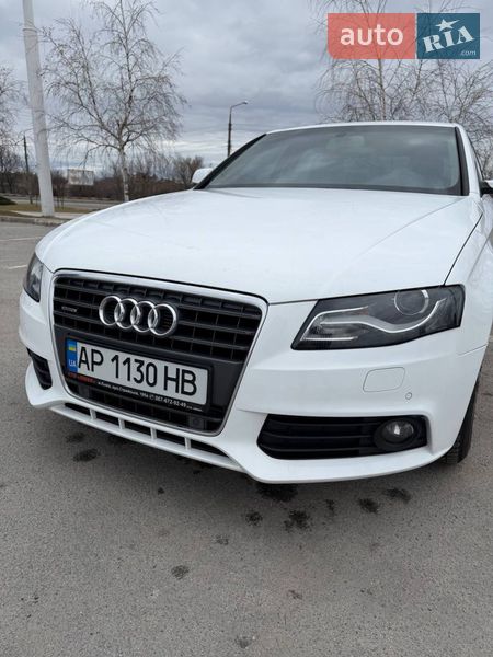 Седан Audi A4 2012 в Запорожье
