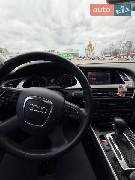 Седан Audi A4 2012 в Запорожье