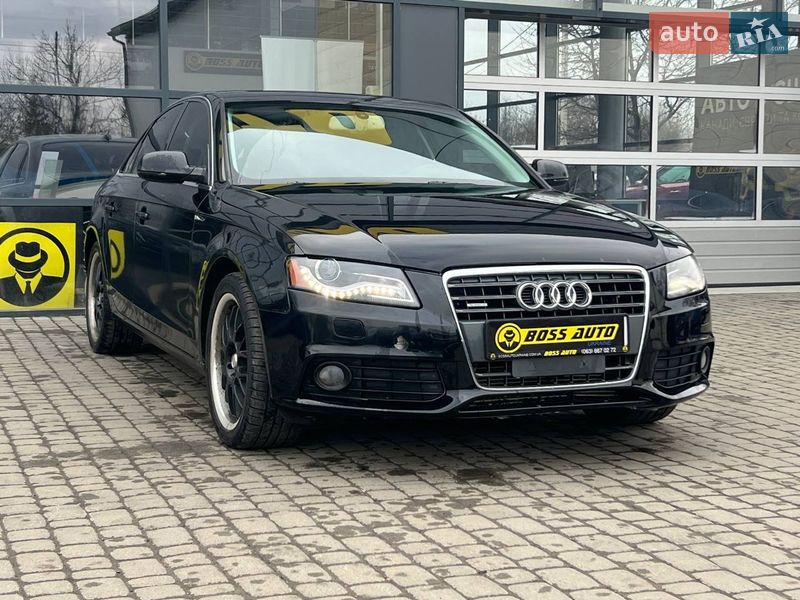 Седан Audi A4 2010 в Ивано-Франковске