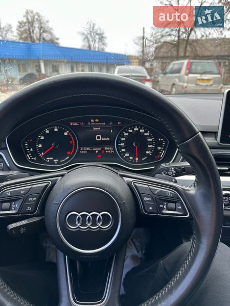 Седан Audi A4 2016 в Запорожье
