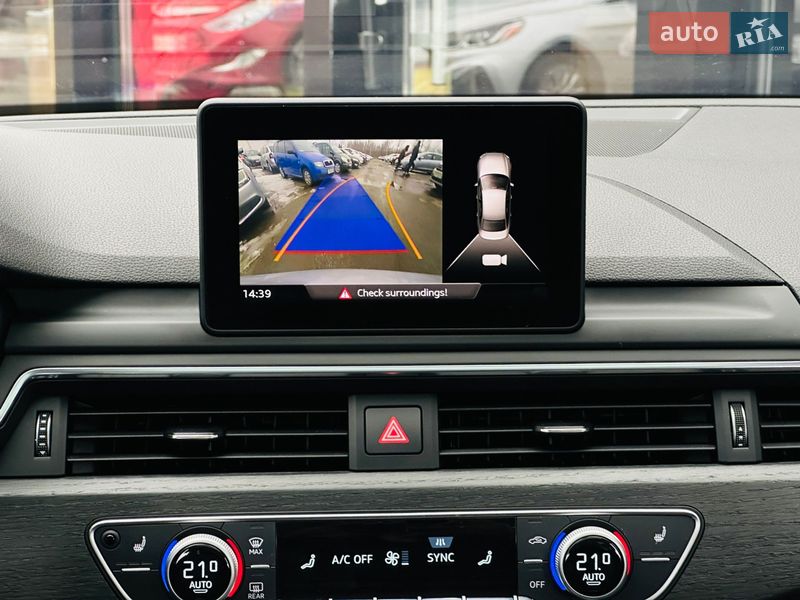 Седан Audi A4 2017 в Харкові