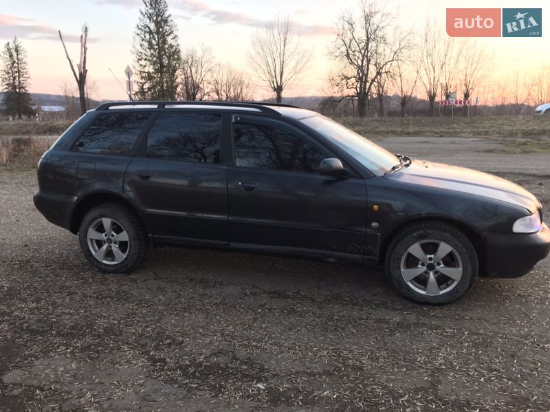 Универсал Audi A4 1997 в Черновцах