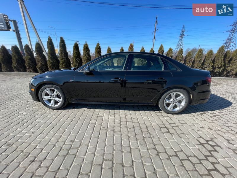 Седан Audi A4 2018 в Львове