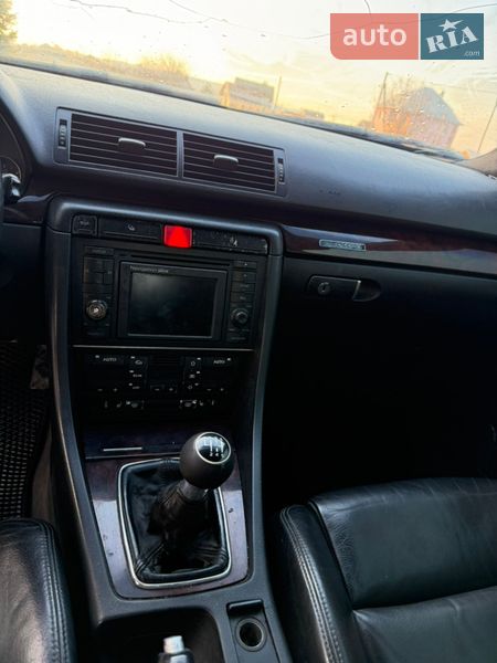 Седан Audi A4 2000 в Коломые