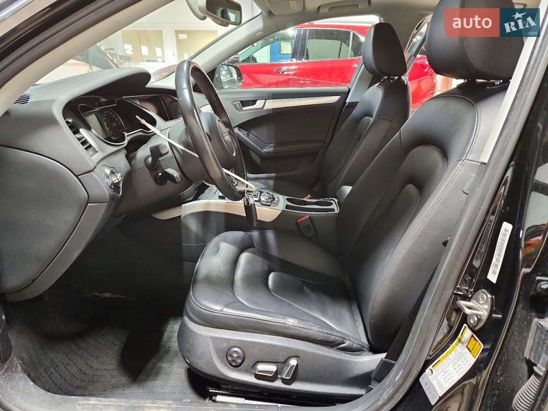 Седан Audi A4 2015 в Хмельницком