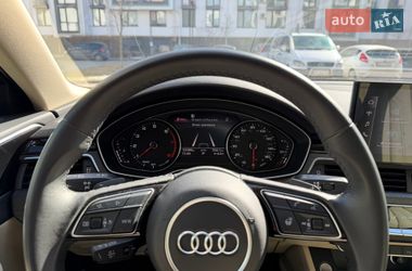 Седан Audi A4 2022 в Киеве