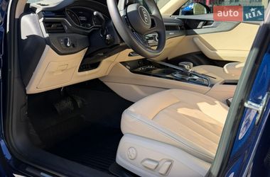 Седан Audi A4 2022 в Киеве