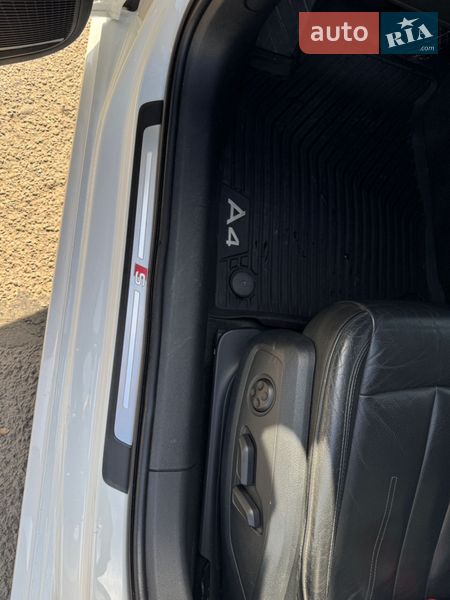 Седан Audi A4 2016 в Луцьку