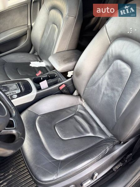 Седан Audi A4 2015 в Стрию