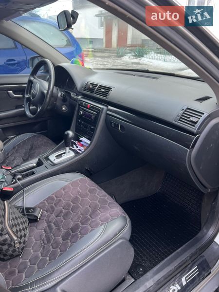 Седан Audi A4 2003 в Дунаевцах