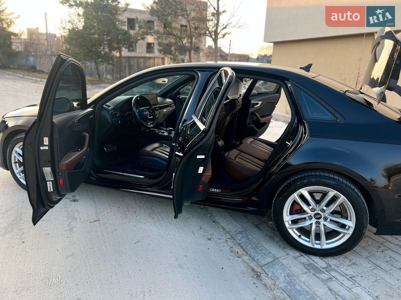 Седан Audi A4 2016 в Львові