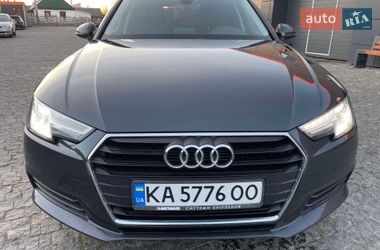 Седан Audi A4 2018 в Киеве