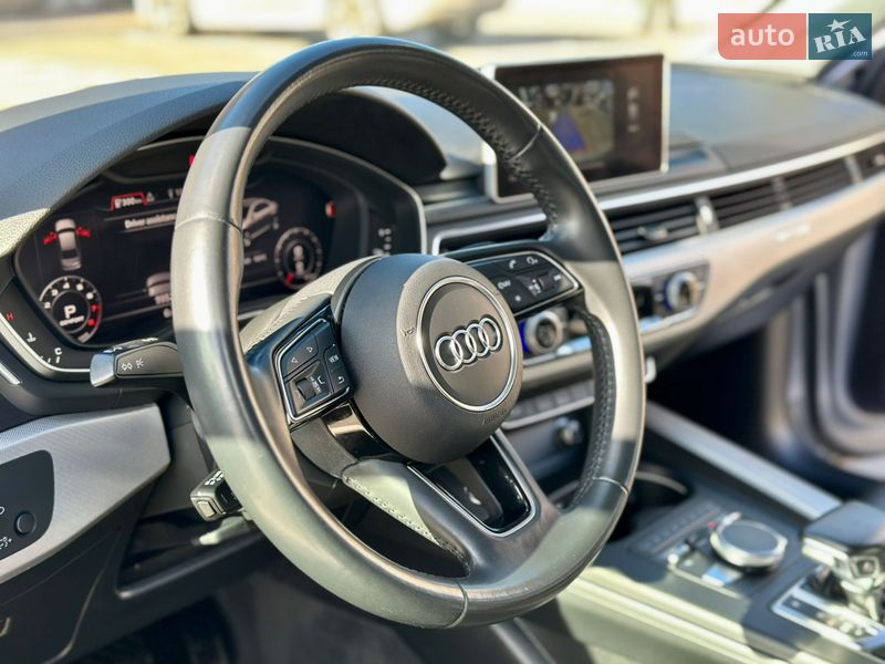 Седан Audi A4 2018 в Києві