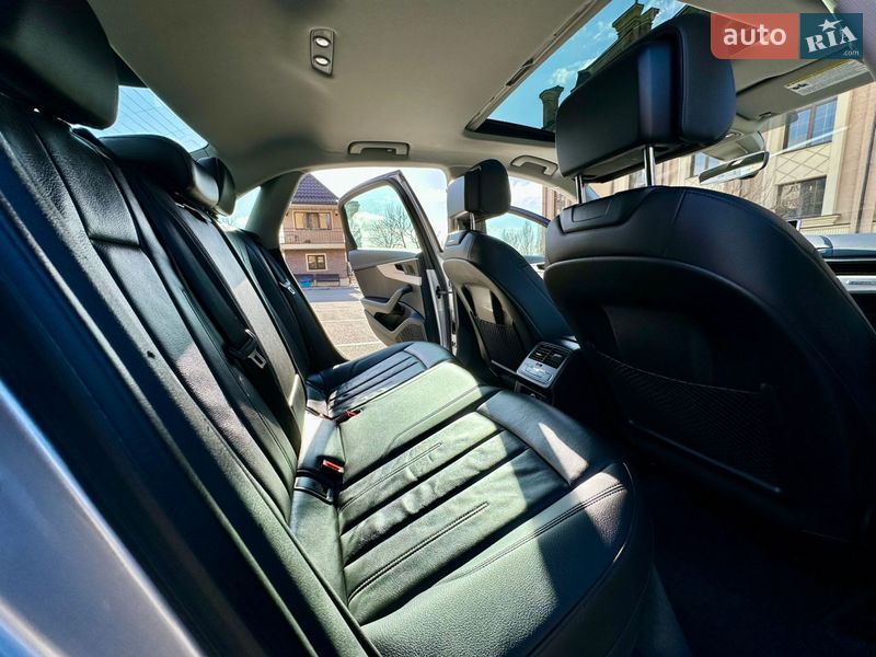 Седан Audi A4 2018 в Києві