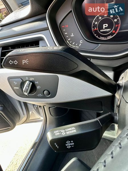 Седан Audi A4 2018 в Києві