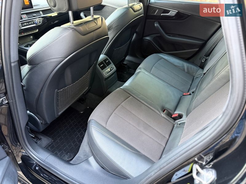 Універсал Audi A4 2016 в Луцьку