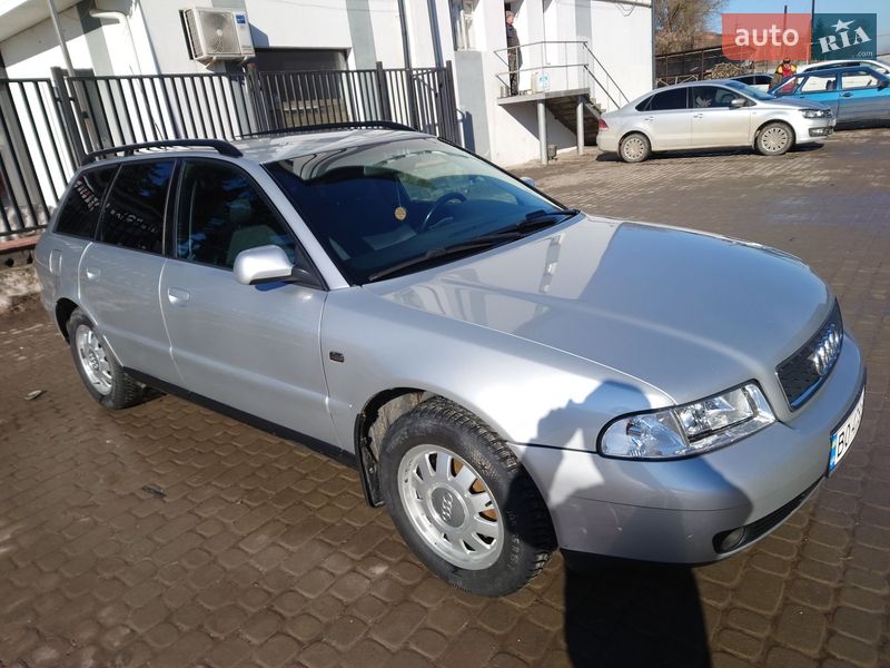 Универсал Audi A4 1999 в Чорткове
