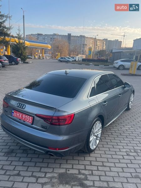 Седан Audi A4 2016 в Ровно
