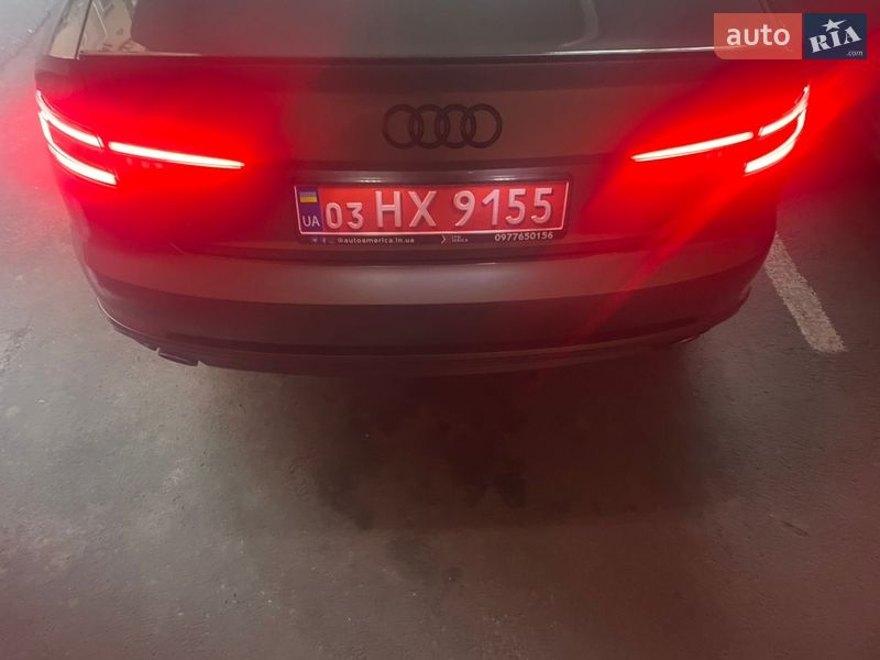 Седан Audi A4 2016 в Ровно