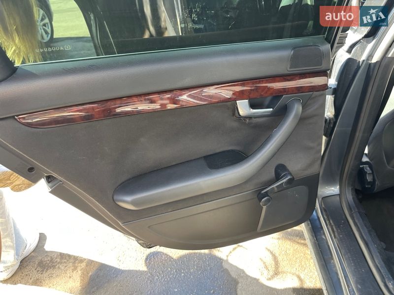 Седан Audi A4 2001 в Хмельницком