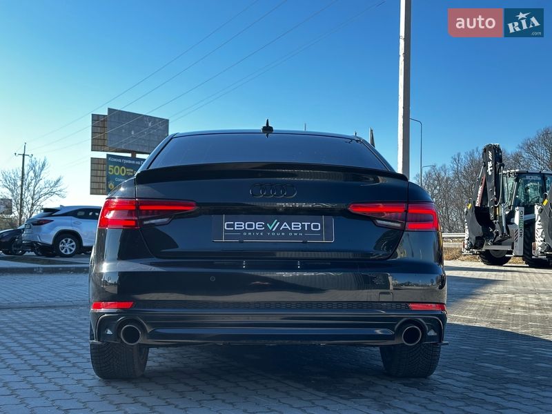 Седан Audi A4 2016 в Львові