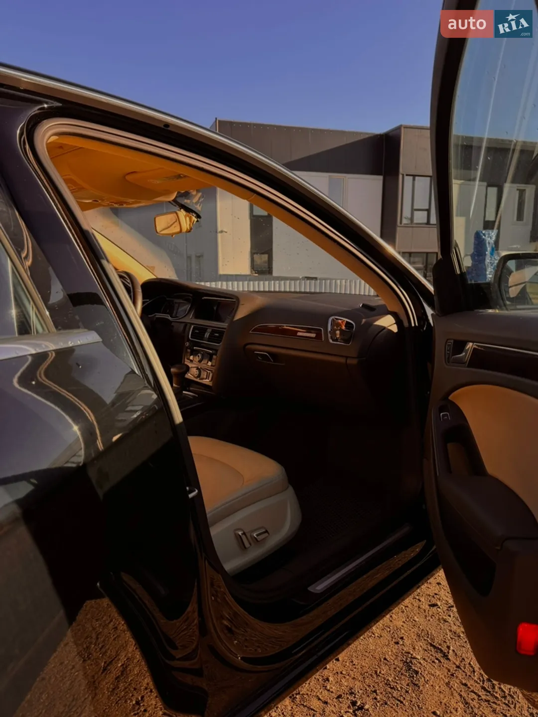 2012 Audi A4 - мініатюра 9