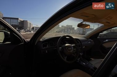 Седан Audi A4 2012 в Харкові