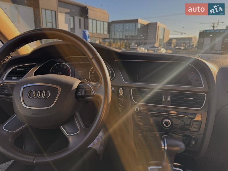 Седан Audi A4 2012 в Харкові