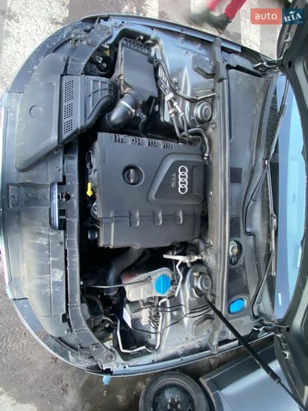 Седан Audi A4 2013 в Киеве