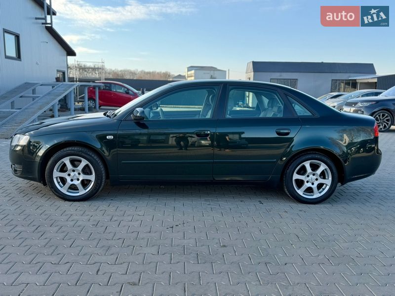 Седан Audi A4 2006 в Володимирі