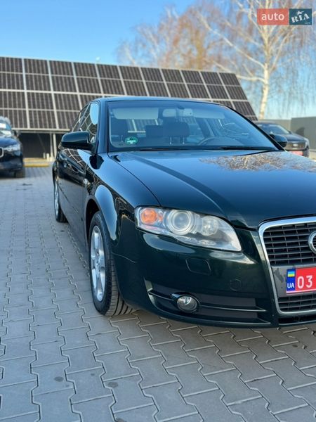 Седан Audi A4 2006 в Володимирі