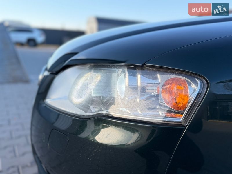 Седан Audi A4 2006 в Володимирі