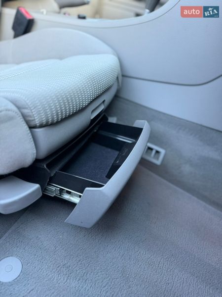 Седан Audi A4 2006 в Володимирі