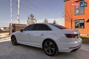 Седан Audi A4 2018 в Львове