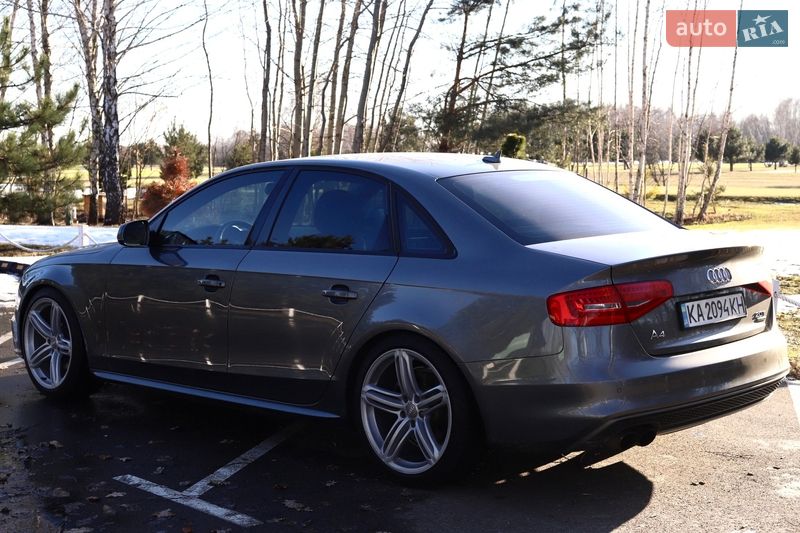 Седан Audi A4 2015 в Киеве