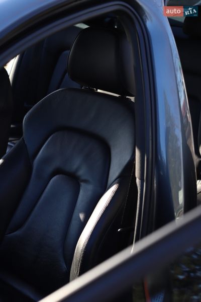 Седан Audi A4 2015 в Киеве