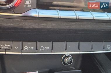 Седан Audi A4 2016 в Харькове
