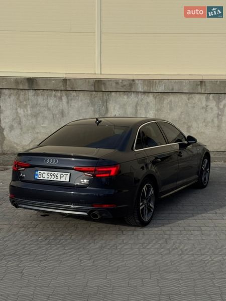 Седан Audi A4 2016 в Львові