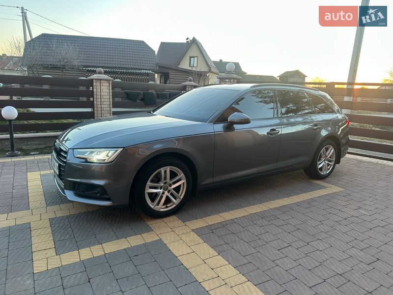 Універсал Audi A4 2019 в Івано-Франківську