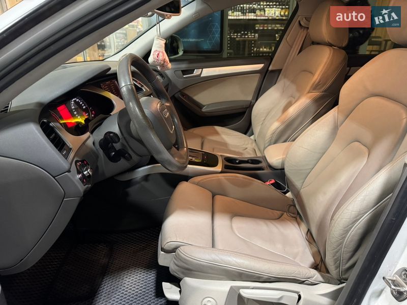 Универсал Audi A4 2009 в Киеве