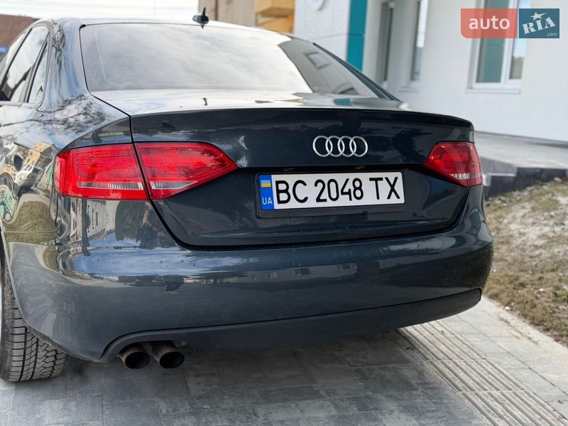 Седан Audi A4 2009 в Стрые