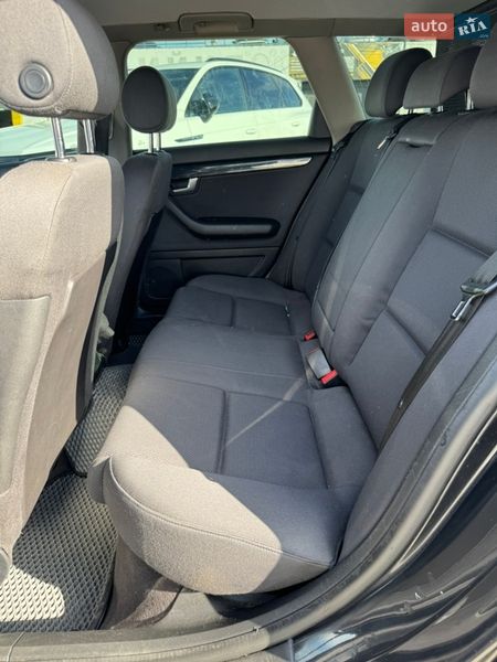 Универсал Audi A4 2003 в Черновцах
