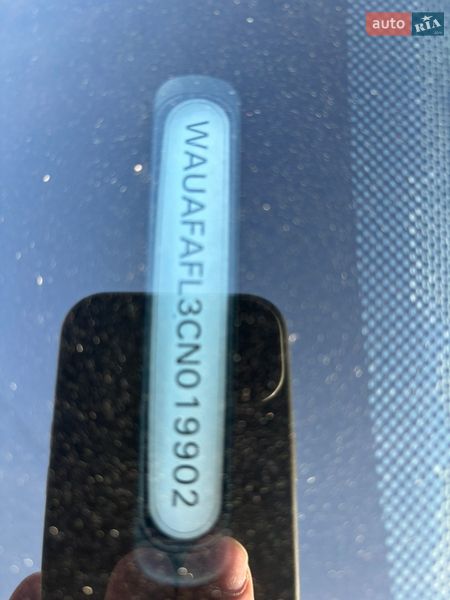 Седан Audi A4 2012 в Кропивницком